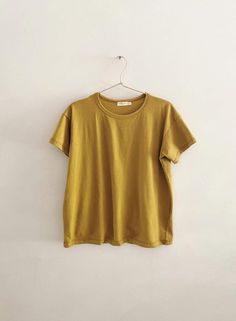 Organic Womens Clothing, Earth Tone Clothes, Natural Blush, Basic T Shirts, Women's Tops, Cotton Tee, Knit Top, Vintage Outfits, Short Sleeve Dresses