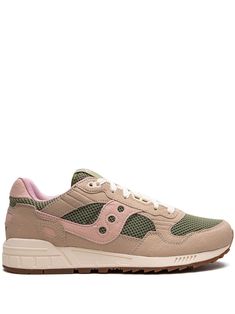 beige/olive green/light pink leather/suede mesh panelling panelled design logo patch at the tongue embroidered logo to the rear front lace-up fastening round toe flat rubber sole Release date: April 22, 2023 These styles are supplied by a premium sneaker marketplace. Stocking only the most sought-after footwear, they source and curate some of the most hard to find sneakers from around the world. Saucony Sneakers, Saucony Shadow, Sneakers Brown, Round Toe Sneakers, Brown Sneakers, April 22, Sneakers Grey, Green Light, Brown Beige