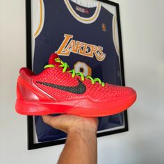 Kobe 6 Reverse Grinch Size 44eu Reverse Grinch, Kobe 6, Nike Red, Men's Nike, Grinch, Nike Men, Nike Shoes, Athletic Shoes, Man Shop