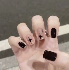 Acrylic Nails Glossy, Nails Squoval, Glossy Nails, Nails Short Acrylic, Square Press On Nails, Acrylic Nail Polish, Band Nails, Nails Glossy, Hello Nails