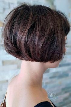 50 Impressive Short Bob Hairstyles To Try | LoveHairStyles.com Rounded Bob, Angled Bob Haircuts, Short Bobs, Wavy Bob Hairstyles, Choppy Bob Hairstyles, Lob Haircut