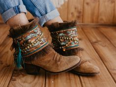 Fringe Boot Covers with Hand-Embroidered Floral Motifs - Boho Chic Boot Accessories for Women Add a touch of handcrafted charm to your favorite boots with these gorgeous fringe boot covers. Inspired by bohemian style, these accessories are perfect for women who love to stand out with unique, artisanal details. Whether you're dressing up for a special occasion or looking to elevate your everyday look, these boot covers are the ideal choice. Crafted with love and attention to detail, each boot cov Boho Style Boots, Boho Chic Boots, Amber Heart, Boot Covers, Trending Topic, Wrap Boots, Fringe Boots, Favorite Boots, Boot Cuffs