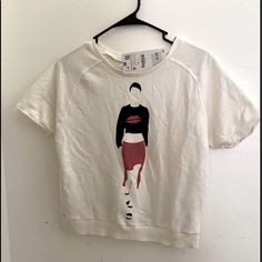 New With Tag And Never Used Size M From Zara Kv4 Fake Zara Tshirt Story, Zara Tshirt, Oversized Tee Shirt, Zara T Shirt, White Tee Shirts, Zara Shirt, Zara White, Grey Tee, Knitted Tshirt