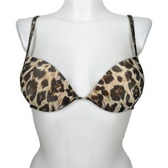 Dolce & Gabbana Leopard Print Push-Up BH im typischen Dolce und Gabbana Stil. Aus Lurex mit goldenen Akzenten. Hergestellt in Italien. Dieses Modell unterstützt und verschönert das Dekolletee. Abnehmbare Polsterung. Vintage Mode, 2000er Jahre. 📅Ära / Vintage Kleidung Y2K 🌡️ Zustand 9/10 -- Ausgezeichneter Vintage Zustand 📏 Größe USA - 34B ES - 2B EU - 75B 🎨 Farbe Leopard Muster 🧵 Material Lurexfaden 🔗 Link zum Shop https://evokstore.etsy.com ✈️ KOSTENLOSER Versand Alle Artikel versenden KO Violet Starling, Bra Vintage, Leopard Print Bra, 2000s Era, Clothing Y2k, Lurex Fabric, Fashion 2000s, Bra Items, Gold Highlights