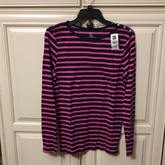 Size L Gap Pink Crew Neck Top, Gap Pink Tops For Spring, Pink Gap Tops For Spring, Spring Striped Gap Tops, Striped Spring Tops From Gap, Casual Multicolor Tops From Gap, Casual Multicolor Gap Tops, Gap Long Sleeve Blue Tops, Gap Blue Long Sleeve Tops