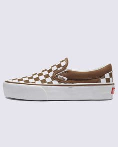 Classic Slip-On Stackform Shoe Vans Slip On Shoes, Cute Vans, Vans Store, White Shoe, Dramatic Style, Vans Slip On, Sk8 Hi, Latest Shoes, Vans Sk8