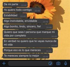 a yellow flower is in the middle of a text message with spanish words on it