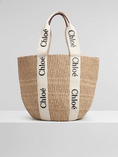 Tote bag Chloe Logo, Large Basket, Basket Tote, Paper Basket, Round Leather, Basket Bag, Chloe Bag, Leather Patches, White Bag