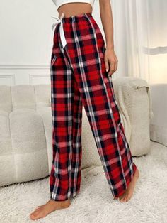 Elevate relaxation with our Bow Front Plaid Printed Sleep Pants. Unwind in style with the charming plaid pattern and bow front detail. Crafted for comfort in 100% polyester non-stretch fabric. Perfect for cozy nights, these long pajama bottoms offer a regular fit. Low maintenance care - machine wash or professional dry clean. No pockets, no sheerness, just pure comfort and style. Features: Pattern Type: Plaid Details: Bow Front Type: Pajama Bottoms Length: Long Fit Type: Regular Fit Fabric: Non- Plaid Bottoms With Elastic Waistband For Loungewear, Casual Plaid Bottoms For Sleep, Plaid Long Pants For Pajama Party, Plaid Trousers For Loungewear, Plaid Long Pants For Lounging, Casual Plaid Lounge Pants, Plaid Bottoms For Fall Loungewear, Plaid Loungewear Bottoms For Fall, Plaid Sleepwear Pants For Pajama Party