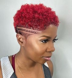 Hair Color For Dark Skin Tone, Hair Colors For Dark Skin, Bright Red Hair Color, Hair Colors For Black Women, Hair Color For Dark Skin, Red Hairstyles, Shades Of Red Hair