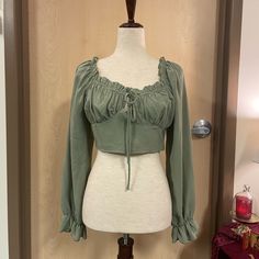 Brand: Shein Size: Us Medium Color: Sage Green Nwot + Never Worn Shirred Back Puff Sleeves With Fluttery Details At Wrists Smoke Free Home! No Trades/Holds Please Comment With Any Questions Offers Welcome! Sage Green Clothes, Cottagecore Sage Green, Portals Outfit, Medieval Outfits, Descendants Dr, Peasant Crop Top, Cottagecore Top, Straw Art, Cottagecore Outfit