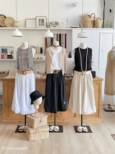 Autumn Capsule Wardrobe, Skirt Inspiration, Wardrobe Sets, Womens Trendy Dresses, Summer Capsule