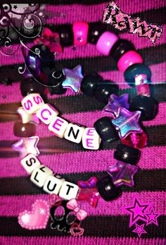 Kandi Color Combos, Kandi Raver Outfits, Kandi Shoe Laces, Scene Kandi Ideas, Kuromi Kandi, Kandi Shirt, Scene Kandi Bracelets