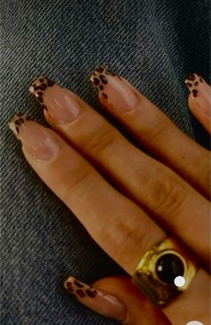 How To Paint Cheetah Print Nails, Ferrari Red Acrylic Nails, Short Nail Inpos Ideas, Short Nail Designs Lepord Print, Nails For Black Hair, Cheetah Square Nails, Fall Patch Nails, Cheetah Design Nails, Cheetah Acrylic Nail Designs