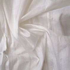 an image of white fabric that is very soft