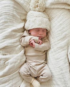 Newborn Aesthetic, Boutique Baby Clothes, Clothes Brands, Baby Clothes Brands, Trendy Baby Boy Clothes, Unique Baby Clothes, Boy Newborn, Boutique Baby, Baby Inspiration