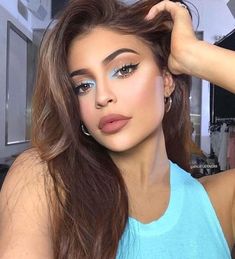 Kylie Jenner Makeup Look, Maquillage Kylie Jenner, Halloweenský Makeup, Makeup Cantik, Kylie Makeup, Polynesian Tattoos, Jenner Makeup, Celebrity Makeup Looks