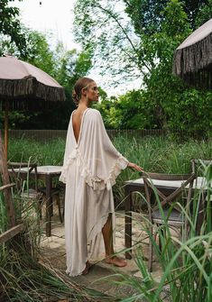 DRESS STORM SAND – MOODSTORIES Outfit Bohemio, Goddess Clothes, Podcast Photoshoot, Cottage Core Dresses, Meditation Outfit, Goddess Outfit, Boho Inspo, Boho Wedding Flowers, Boho Yoga