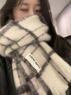 Beis Moda,De moda Collar  Poliéster  Bufanda Embellished Fall Accessories Aesthetic, Cute Scarfs Winter, Korean Scarf Style, Aesthetic Scarfs, Big Scarf Aesthetic, Scarf Winter Aesthetic, Bufandas Aesthetic, Scarves Aesthetic, Korean Scarf