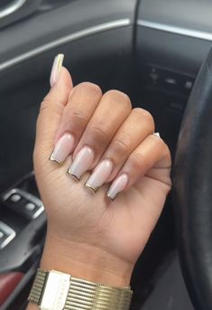 White French Tip With Gold, French Tip With Gold, Acrylic Nail Designs Classy, Henna Nails, Diy Acrylic Nails, White French Tip, Glow Nails