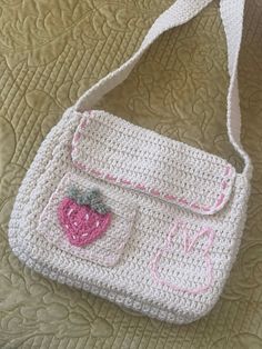 crocheted bag patterns free Crochet Pocket Bag, Crochet Messenger Bag, Matching Crochet, Embroidered Bunny, Fun Crochet Projects, Pretty Bags