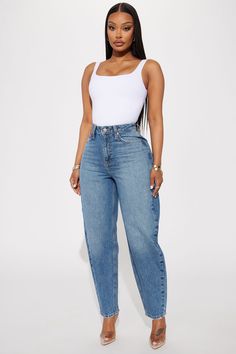 Available In Vintage Wash. Mom Jean Non Stretch Loose Fit Tapered Leg Vintage Wash 5 Pocket 29" Inseam 11.5" High Rise Disclaimer: Due To The Specialized Wash & Distressing Process, Each Garment Is Unique 100% Cotton Imported | Everyone And Her Mom Jeans in Vintage Wash size 16 Plus by Fashion Nova How To Style Mom Jeans Casual, Tapered Jeans Women Outfit, Light Wash Mom Jeans Outfit, Moms Jeans Outfit Ideas, Petite Jeans For Women, Blue Jeans Outfit Women, Size 16 Women Outfits, Modern Blouse Designs, Yodit Yemane