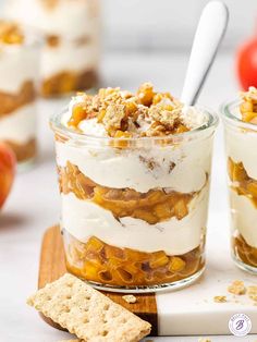 Apple Parfait, Streusel Bars, Caramelized Apples, Apple Cinnamon Bread, Apple Streusel, Parfait Desserts, Easy Apple Pie, Parfait Recipes, Pie Crumble