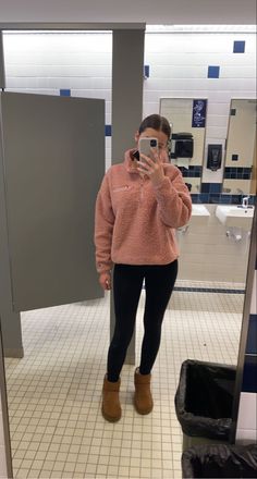 Comfy Outfit, Comfy Outfits, Mirror Selfie, Outfit Ideas, Quick Saves