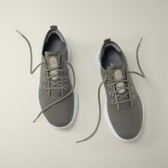 Lighter by nature. Meet the SuperLight Wool Runner – an everyday sneaker engineered with an ultralight upper and our new revolutionary SuperLight Foam technology for a barely-there feel, and light-as-air fit that's our lightest and lowest carbon footprint to date. And we're just getting started…. Everyday Sneakers, Wool Sneakers, Lipstick Bag, Chain Strap Bag, Oversized Tote Bag, Floral Shoes, Wool Runners, Mens Scarves, Scarf Men