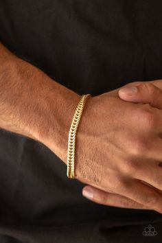 Brushed in a high-sheen finish, a dramatic row of gold flat franco chain links around the wrist for a casual shine. Features an adjustable clasp closure. Sold as one individual bracelet. Get The Complete Look! Necklace: "Knockout King - Gold" (Sold Separately) Men Gold Accessories, Men's Bracelets Gold, Gold Bracelets For Men, Gold Bracelet For Men, Mens Bling, Gin Gifts, Mens Gold Jewelry, Jewelry Watch, Braided Ring