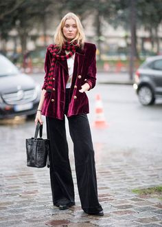 How-to rock falls favorite texture any time, any where.   velvet blazer, velvet gone casual, double breasted velvet jacket, double breasted velvet blazer, wide leg pants Bright Color Dresses, Mode Tips, Party Women, White Boho Dress, Blazer Outfit, Elsa Hosk, Blazer Designs, March 1, Weave Style