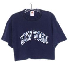 Tshirt Crop Top, Tshirt Crop, Athletic Streetwear, Cropped Tshirt, Random Clothes, New York Shirt, Blue Tone, 90s Style, Top Graphic Tees