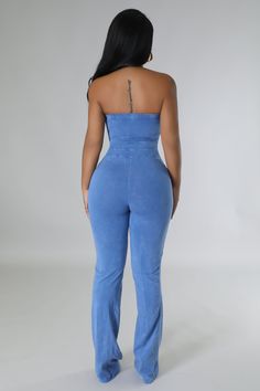 Women's Sexy Strapless Jumpsuit Casual Style Strapless Jumpsuit Stretch jumpsuit Strapless Elastic band Pockets Wide legs No closure 95% polyester 5% spandex Hand wash cold Inseam is 33 inches Model is wearing a small View More of Our Jumpsuits Here Size Chart MODEL STATS Height: 5.3"Bust:33" / Waist:28" / Hips:42" Hot Summer Looks, Stretch Jumpsuit, Summer Jumpsuit, Jumpsuit Casual, Jumpsuit Summer, Strapless Jumpsuit, Virtual Fashion, Casual Jumpsuit, Jumpsuit Fashion