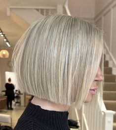 Hair Pics, Blonde Short, Chin Length, Chin Length Hair, Favorite Hairstyles, Bob Haircut