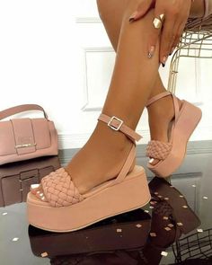 Fancy Slippers, Fashion Shoes Heels, Shoes Heels Classy