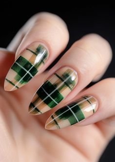 Indulge in the beauty of classic patterns with these green and beige plaid nails. The intricate design and glossy finish offer a sophisticated flair to your everyday style. Explore more nail art designs at nailhow.com. Spring Nail Designs, Plaid Nails, Beige Plaid, Spring Nail