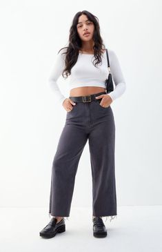 The Nora Black Cropped Wide Leg Jeans from PacSun bring a rebellious update to your denim collection with a sustainable flair. These high-waisted jeans not only feature a trendy cropped wide-leg silhouette but are also crafted from sustainably sourced cotton, offering a fashion-forward choice for those who want to look good and help the planet at the same time.Model #1 is wearing a size 26 / Model measurements: 5’7” height, 34” bust, 25” waist, 35.5” hipModel #2 is wearing a size 29 / Model measurements: 5’7” height, 34” bust, 29” waist, 36” hipsLearn more about PacSun eco items PacSun Womens Nora Black Cropped Wide Leg Jeans size 24 Help The Planet, Jeans Pacsun, Cropped Wide Leg Jeans, Denim Collection, Black Crop, Model Measurements, Pacsun, Wide Leg Jeans, High Waist Jeans