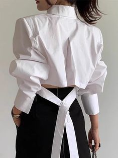 Alterations Clothing, Cropped Shirt, Fashion And Style, 2000s Fashion, Shirt Skirt, Crop Shirt, Outfits Casuales, Y2k Fashion, White Tops