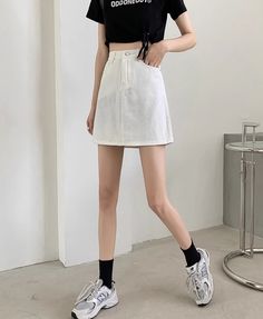 White Denim Mini Skirt | Danielle - NewJeans M White Denim Mini Skirt, Kpop Dress, Danielle Newjeans, Fashion Chingu, Pleated Drapes, Plaid Pleated Skirt, Orange Plaid, Black Quilt, Pleated Mini Skirt