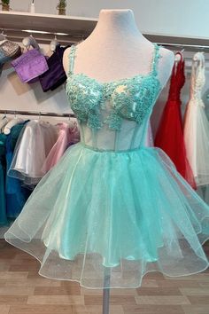 Straps Mint Green Appliques A-line Short Homecoming Dress Lavender Prom Dresses, Prom Dress Trends, Green Homecoming Dresses, Black Homecoming Dress, Tulle Material, Green Tulle, Satin Homecoming Dress, Tulle Homecoming Dress, Red Homecoming Dresses