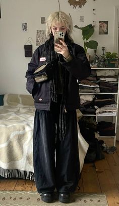 ☆ apostelesma ☆ Vest Only Outfit, Dadcore Aesthetic Outfits, Relaxed Goth Outfit, Alt Rainy Day Outfit, Punk Athleisure, Queer Winter Fashion, Real Grunge Outfits, Punk Winter Outfits, Shoegaze Style