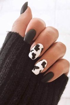 Brown Cow Print Nails, Cow Print Nail Designs, Country Nail Designs, Nails Emo, Country Acrylic Nails, White And Green Nails, Coffin French, Cowboy Nails, Cow Print Nails