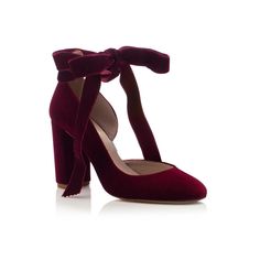 A medium heeled block style red velvet wedding shoe, and crafted in Spain in the most plush bordo velvet. The style has a velvet ribbon bow and a medium height block heel. Red Velvet Heels, Block Heels Wedding, Comfortable Bridal Shoes, Custom Heels, Medium Heel Shoes, Beautiful Wedding Shoes, Velvet Wedding, How To Dye Shoes, Designer Wedding Shoes