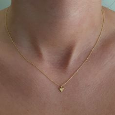 This elegant necklace it's perfect for everyday use.Tiny and shiny little gold necklace! The necklace is totally handmade the base material is 14k or 9k Solid Gold,White or Rose gold Metal information and dimensions details: ---------------- Width : 5.50mm Metal: Solid 9K Yellow ,White or Rose gold or Solid 14K Yellow ,White or Rose gold Solid gold chain 9k Yellow,White or Rose gold or Solid gold chain 14k Yellow,White or Rose gold The chain used is 0.8mm thick (approx. 0.031in) and has a spring Dainty Tiny Round Pendant Charm Necklaces, Dainty Tiny Charm Necklace With Round Pendant, Minimalist Tiny Heart Pendant Necklaces, Minimalist Tiny Heart Pendant Necklace, Dainty Small Charm Necklace For Everyday, Tiny Delicate Pendant Charm Necklace, Minimalist Tiny Charm Necklaces For Everyday, Delicate 14k Gold Charm Necklaces For Everyday, Tiny Gold Pendant Necklace