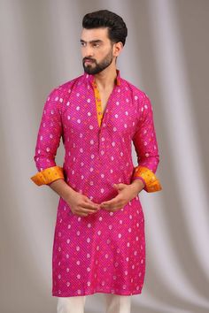 Pink kurta with zari embroidered jaal patterns, embellished by sequins on a bandhej pattern base. Comes with pant. - Aza Fashions Bandhej Pattern, Pink Kurta, Men Kurta, Kurta With Pants, Pants Pattern, Pink Silk, Embroidered Silk, Mandarin Collar, Aza Fashion