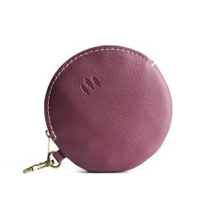 Kyoto | Leather flat round keychain pouch Best Leather Jackets, Leather Tote Purse, Heeled Mules Sandals, Mens Leather Boots, Wallets For Women Leather, Mens Leather Bag, Leather Bag Women, Luggage Accessories, Nice Leather