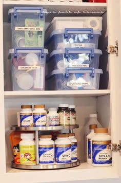 I just spent an hour on this site, ready to organize my house! Just don't know when I'll do it! Ocd Organization, House Organization, Organization Station, Household Organization, Organizing Tips, Organize Your Life, Plastic Containers, Diy Organization