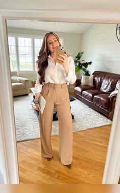 High-waisted, long, flowy and flattering. I love the fit and look of these trousers. White High-waisted Cargo Pants For Work, Beige Dress Pants With Pockets For Work, Beige Work Pants With Side Pockets, Beige Workwear Bottoms With Pockets, Beige Workwear Pants With Side Pockets, White Bottoms With Side Pockets For Work, Beige Office Bottoms With Pockets, Classic Fitted Pants With Cargo Pockets, White Bottoms With Welt Pockets For Office