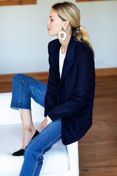 Navy Tonal Outfit, Oversized Navy Blazer Outfit, Relaxed Blazer Outfit, Navy Blue Blazer Outfits For Women, Navy Blazer Outfit Women Work, All Navy Outfit, Navy Blue Blazer Outfit Women, Navy Outfits For Women, Navy Blazer Outfit Women