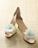 Iron-On Accessories Aqua Wedding, Pretty Party, Bridesmaid Shoes, Lace Decor, Martha Stewart Weddings, Floral Shoes, Lace Weddings, Shoe Clips, Stylish Wedding